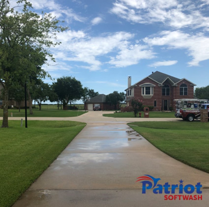 Austin Stone Concrete Path After - Patriot SoftWash