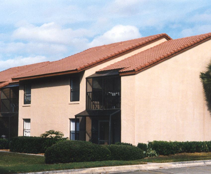 Clay Tile Roof - 2-Story Multi-Unit (front) After - Patriot SoftWash