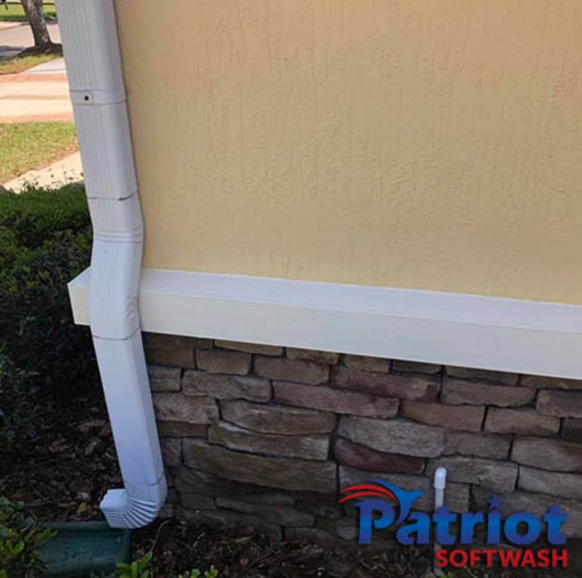 Precast Column After - Patriot SoftWash