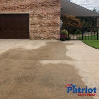 Austin Stone Brick-Concrete Pathway After - Patriot SoftWash