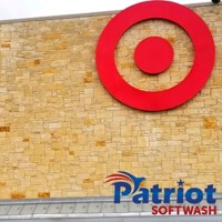 Target Wall 1 After - Patriot SoftWash