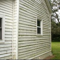 Vinyl Siding (Mold Removal) Before - Patriot SoftWash