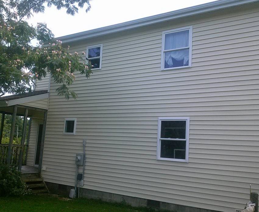 Vinyl Siding - 2-Story Structure After - Patriot SoftWash