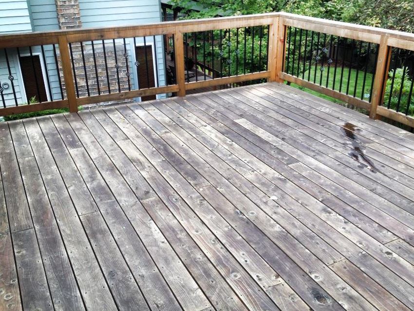 Wood Decking Before - Patriot SoftWash